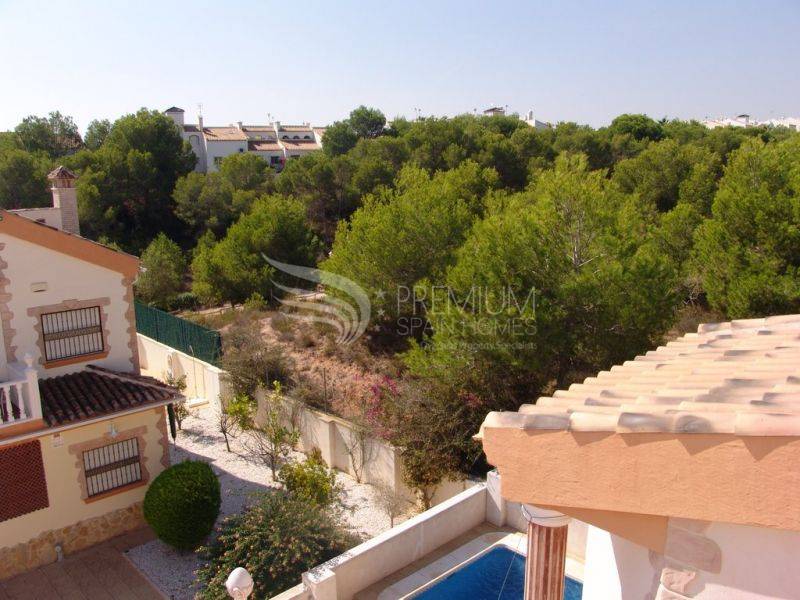 Sale - Villa - Orihuela Costa - Villamartin