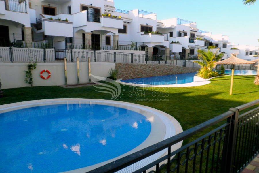 Resale - Bungalow - Torrevieja - La Mata