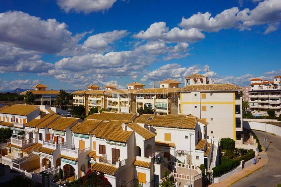 Sale - Apartment - Torrevieja - La Mata