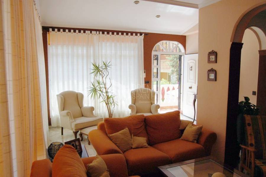 Resale - Villa - Torrevieja - Los Balcones