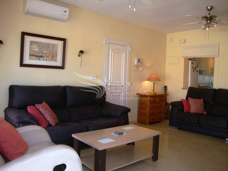 Resale - Villa - Orihuela Costa