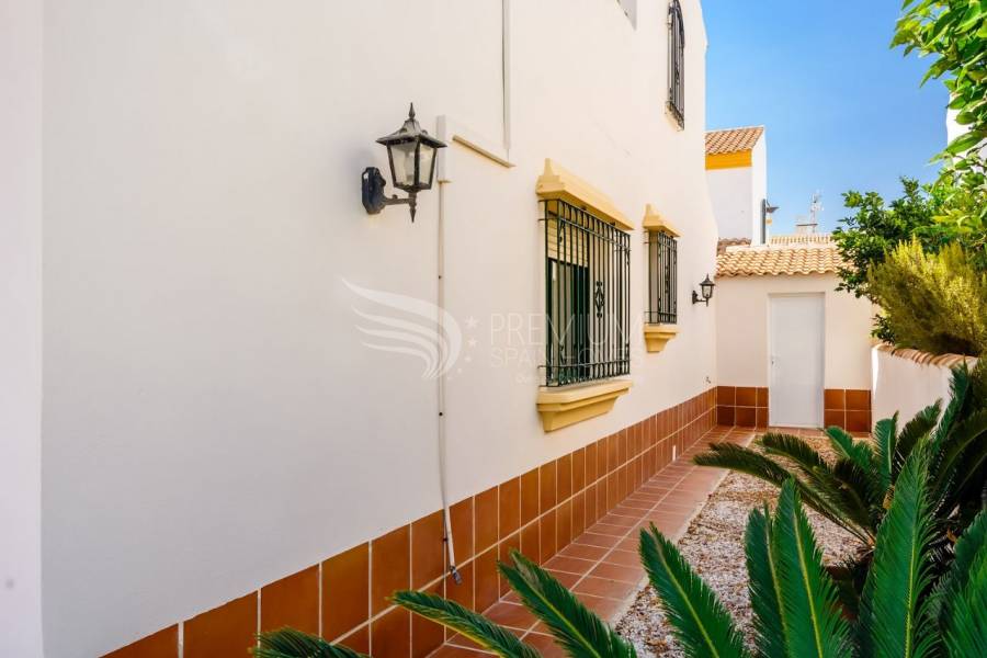 Sale - Duplex - Orihuela Costa - La Zenia