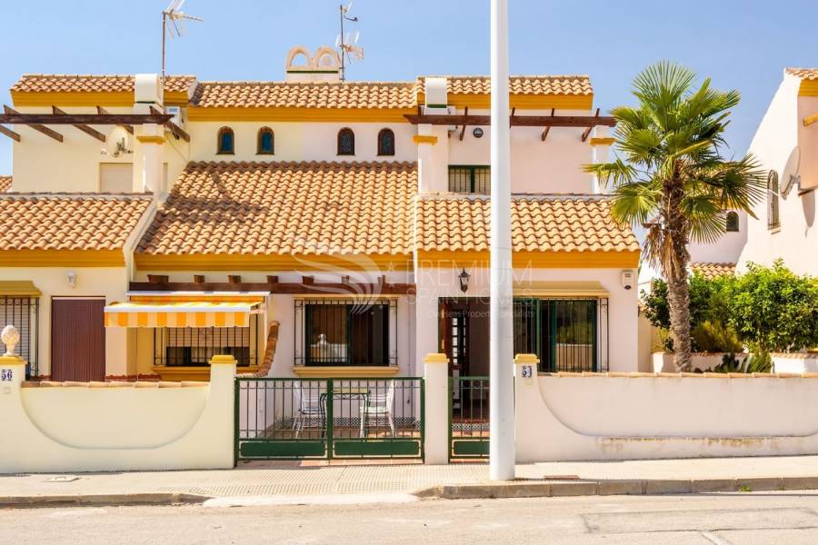 Resale - Duplex - Orihuela Costa - La Zenia