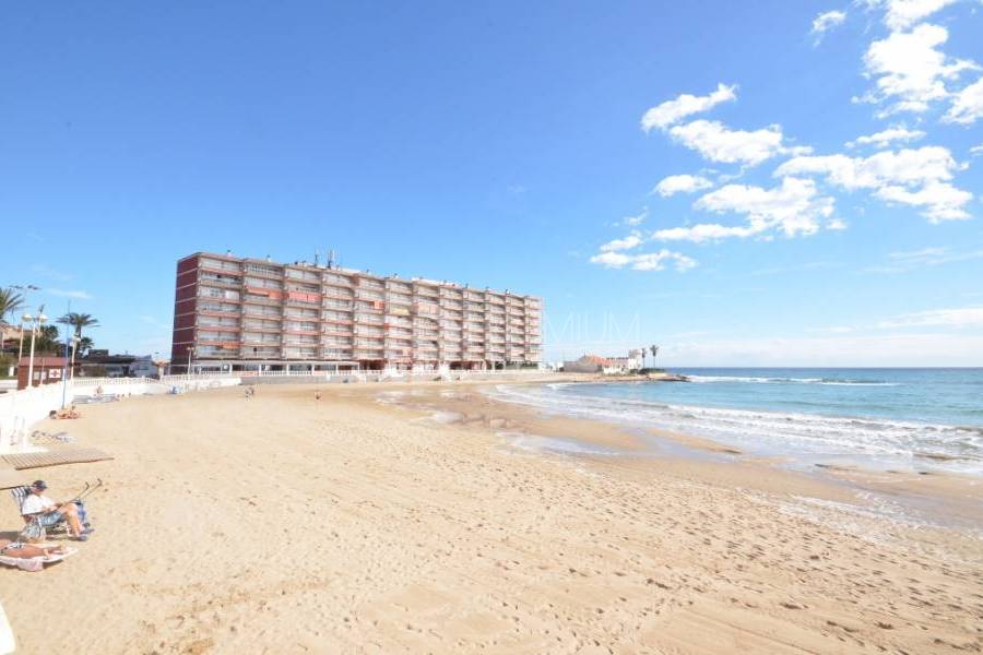 Sale - Apartment - Torrevieja - Playa De Los Locos