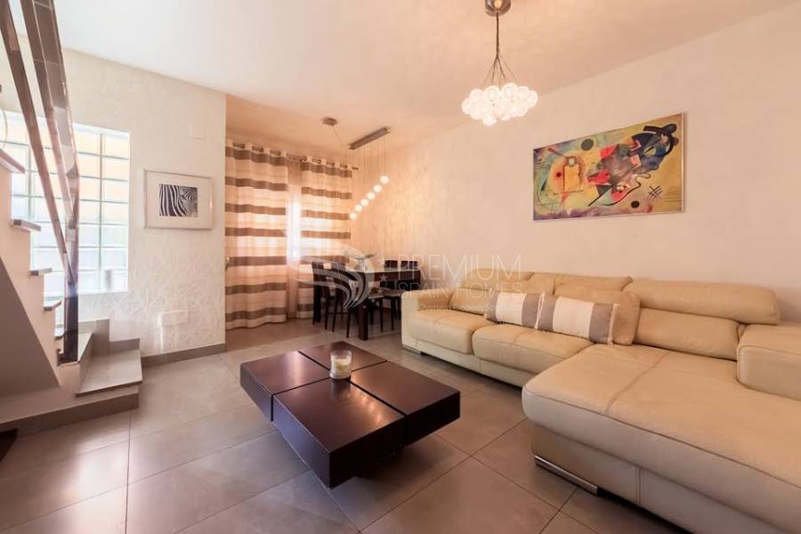 Resale - Semi-Detached - Torrevieja - Aguas Nuevas 1