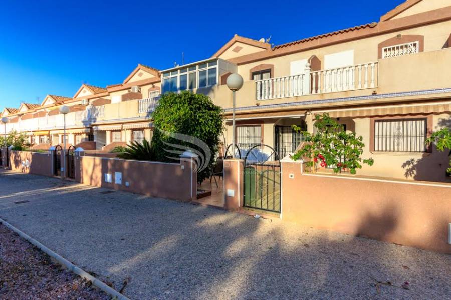 Resale - Semi-Detached - Torrevieja - Aguas Nuevas 1