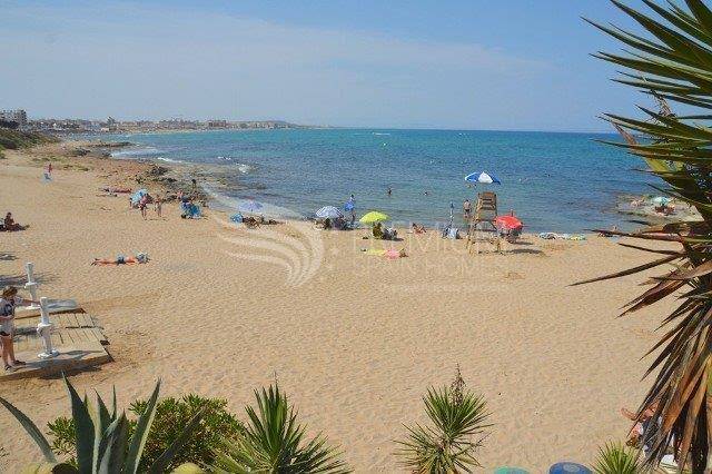 Resale - Apartment - Torrevieja - Cabo cervera