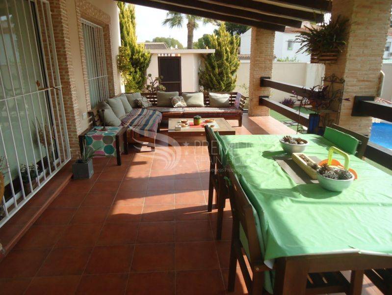 Resale - Villa - Torrevieja - Los Balcones