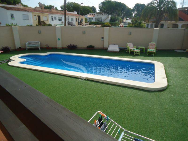 Sale - Villa - Torrevieja - Los Balcones