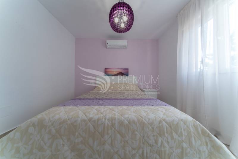 Resale - Apartment - Orihuela Costa - La Zenia