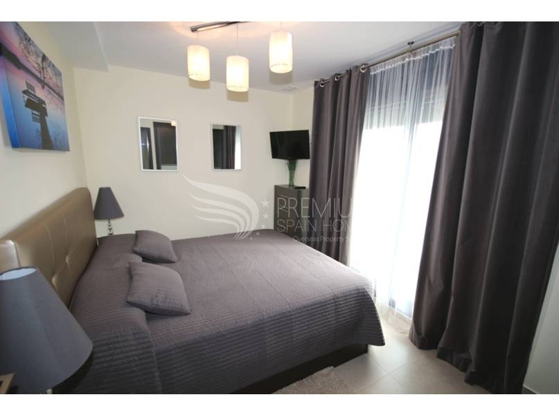 Resale - Apartment - Orihuela - Punta Prima