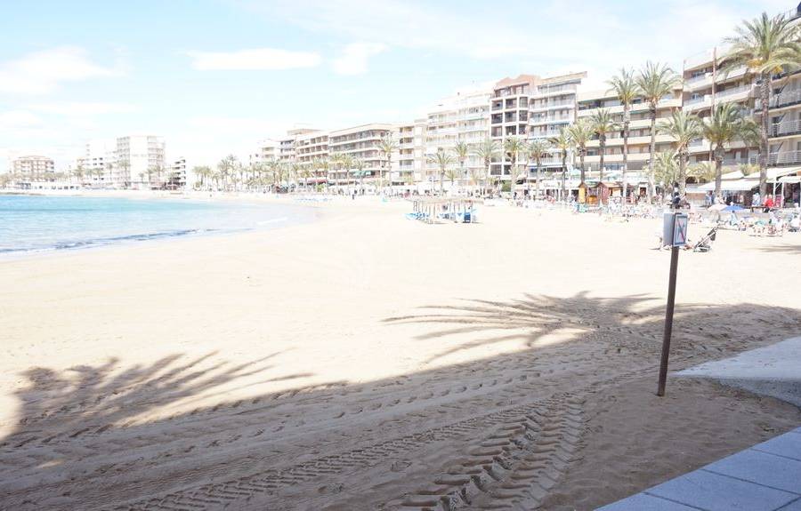 Resale - Apartment - Torrevieja - Playa Del Cura