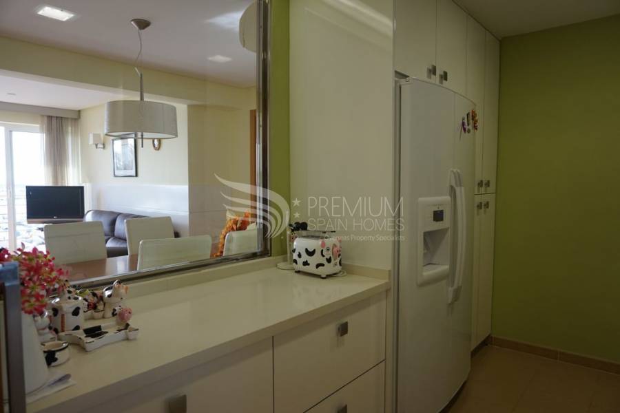 Sale - Apartment - Torrevieja - Centro