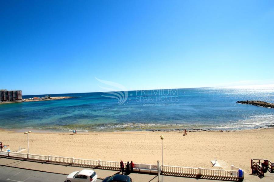 Resale - Apartment - Torrevieja - Playa De Los Locos