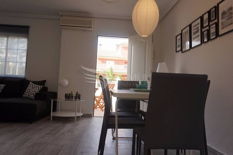 Resale - Duplex - Orihuela Costa - La Zenia