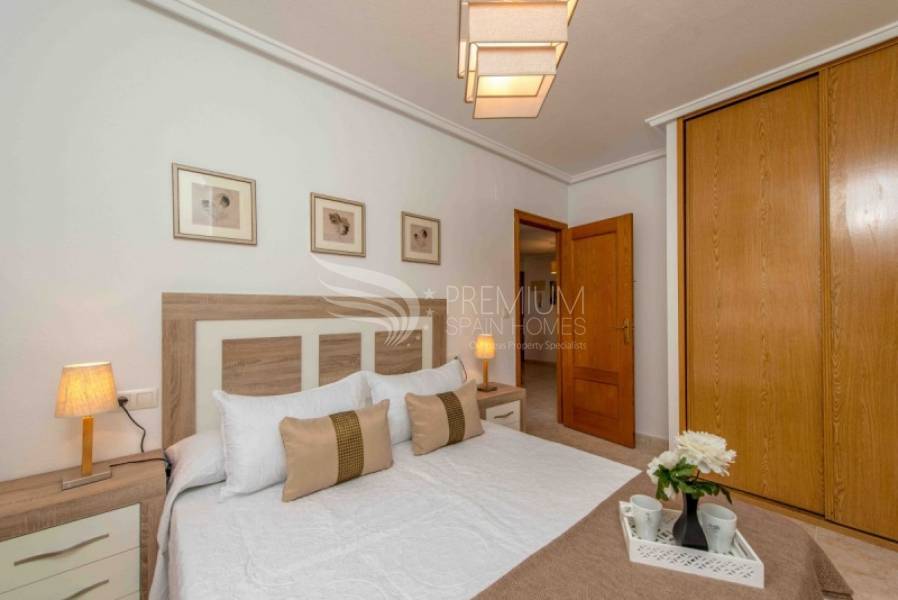 Resale - Apartment - Torrevieja - Playa Del Cura