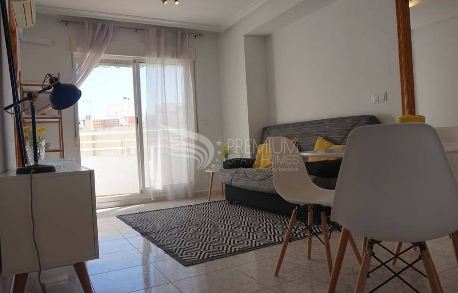 Resale - Apartment - Torrevieja - La Mata