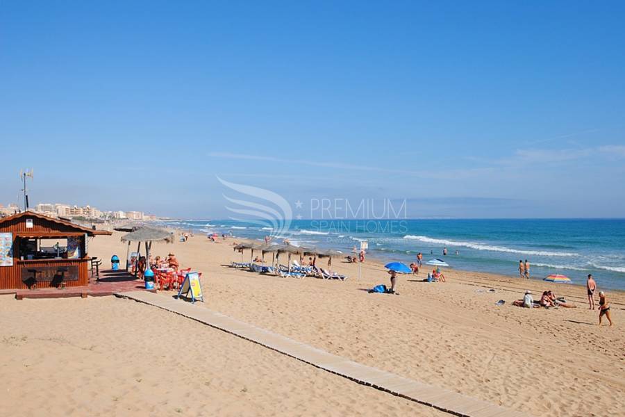 Resale - Apartment - Torrevieja - La Mata