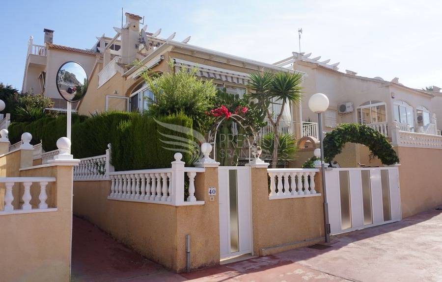 Resale - Villa - Orihuela - Los Altos