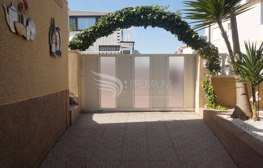 Sale - Villa - Orihuela - Los Altos