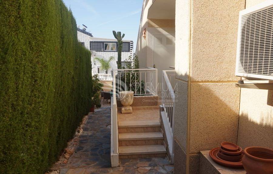 Resale - Villa - Orihuela - Los Altos