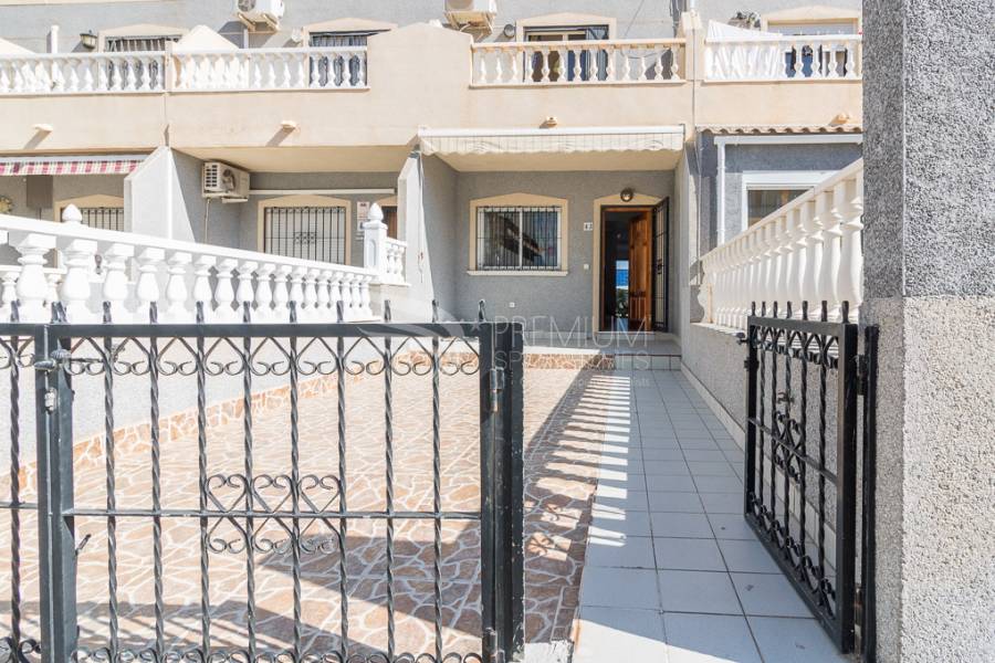 Sale - Triplex - Orihuela - Playa Flamenca