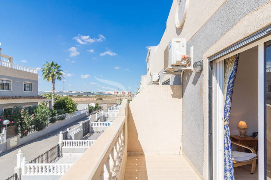 Sale - Triplex - Orihuela - Playa Flamenca