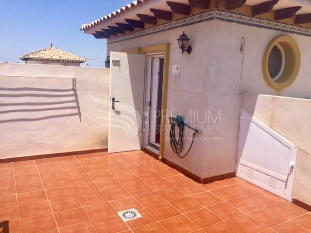 Resale - Villa - Orihuela - Villamartin