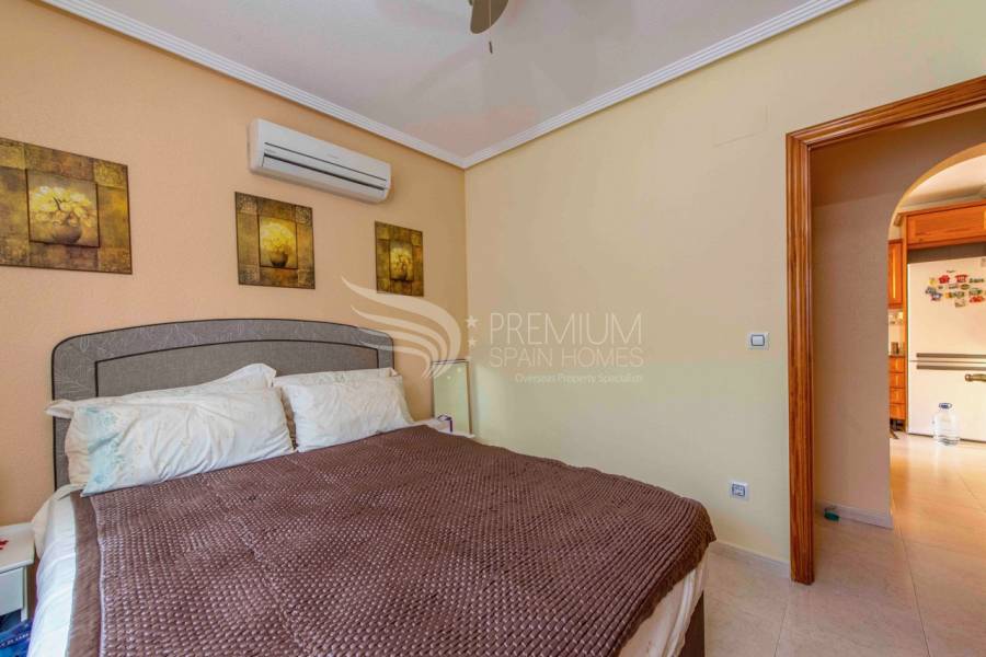 Sale - Villa - Orihuela - Villamartin