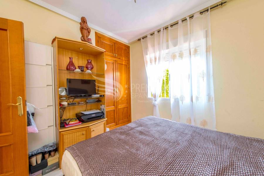 Sale - Villa - Orihuela - Villamartin