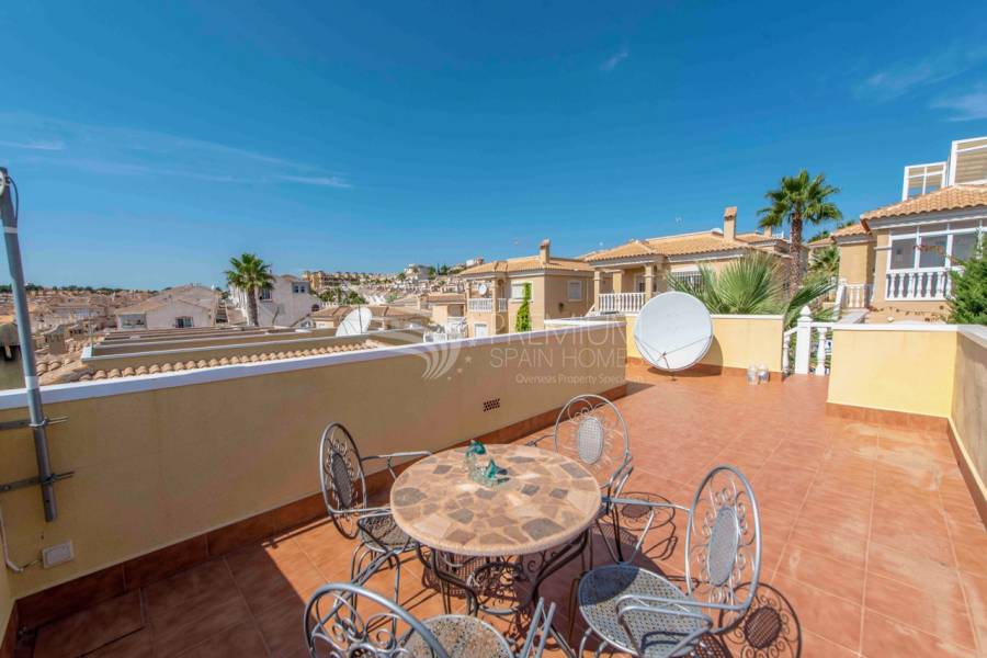 Resale - Villa - Orihuela - Villamartin