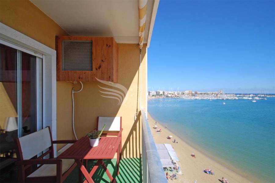 Resale - Apartment - Torrevieja - Playa De Los Naufragos