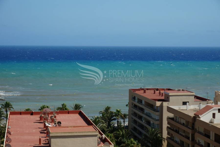 Resale - Apartment - Torrevieja - Playa De Los Locos