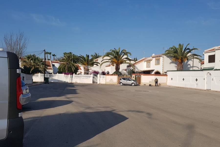 Resale - Semi-Detached - Torrevieja - Calas Blanca