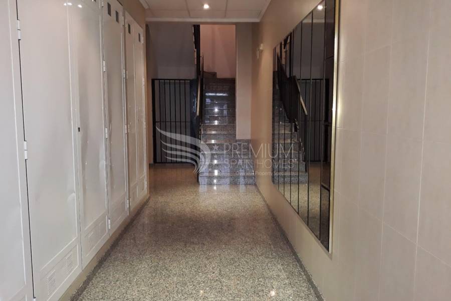 Sale - Apartment - Torrevieja - Centro