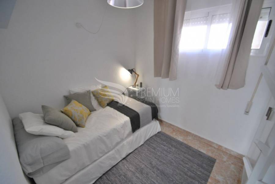 Resale - Apartment - Torrevieja - La Mata