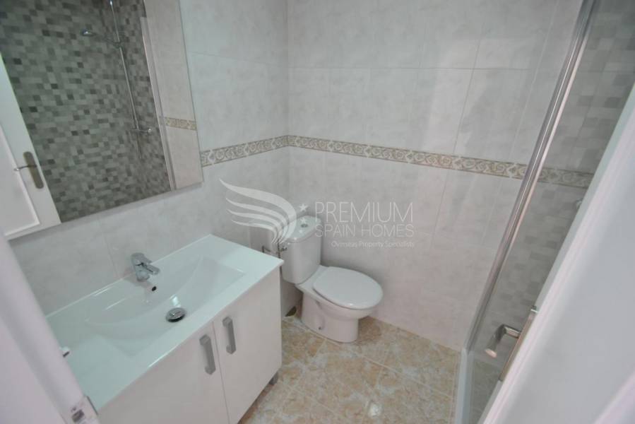 Sale - Apartment - Torrevieja - La Mata