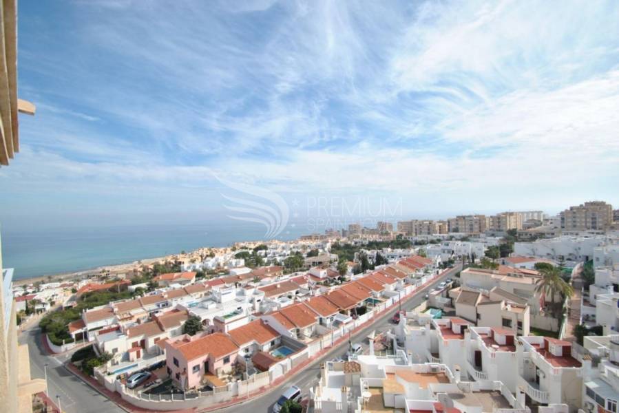 Resale - Apartment - Torrevieja - La Mata