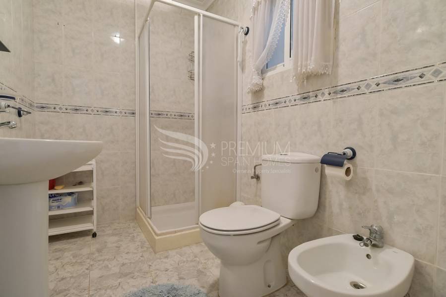 Resale - Bungalow - Torrevieja - Aguas Nuevas