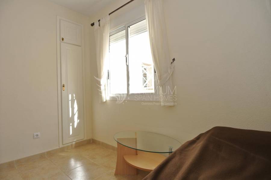 Resale - Bungalow Top Floor - Torrevieja - Aguas Nuevas