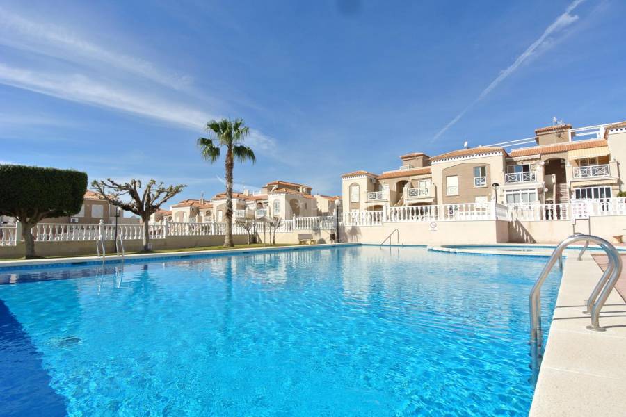 Resale - Bungalow Top Floor - Torrevieja - Aguas Nuevas