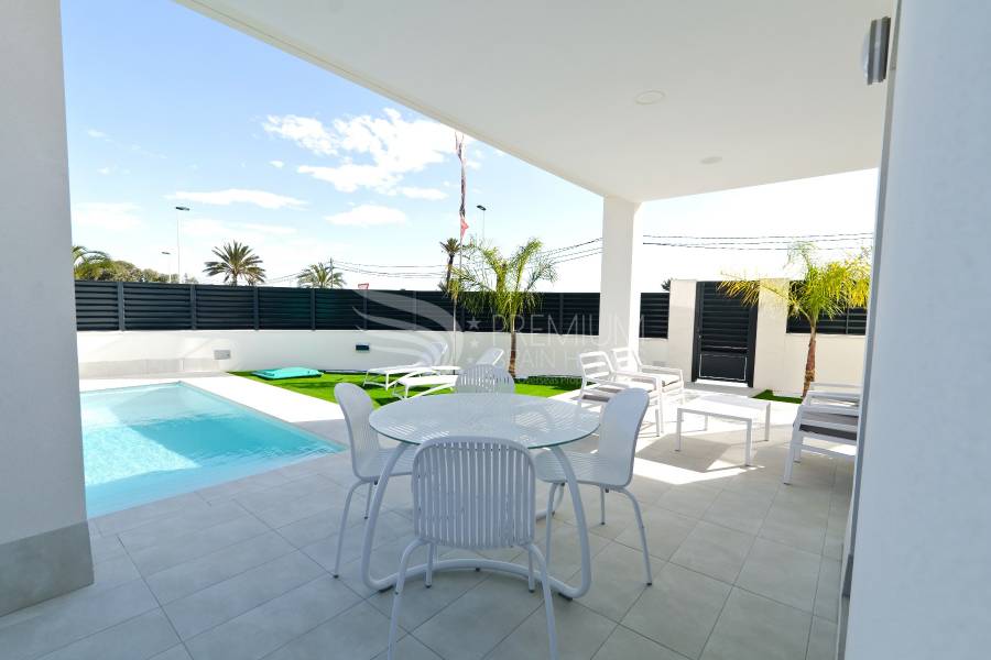 New Build - Villa - Elche - La Marina Del Pinet