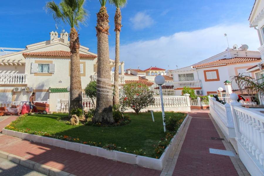 Sale - Bungalow Top Floor - Orihuela - Playa Flamenca