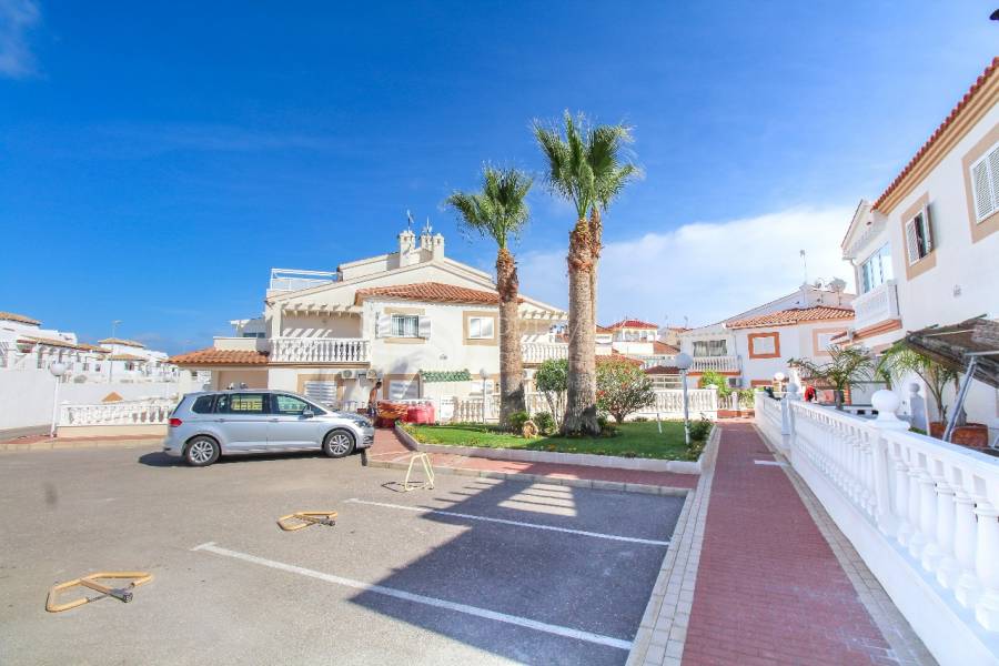 Sale - Bungalow Top Floor - Orihuela - Playa Flamenca