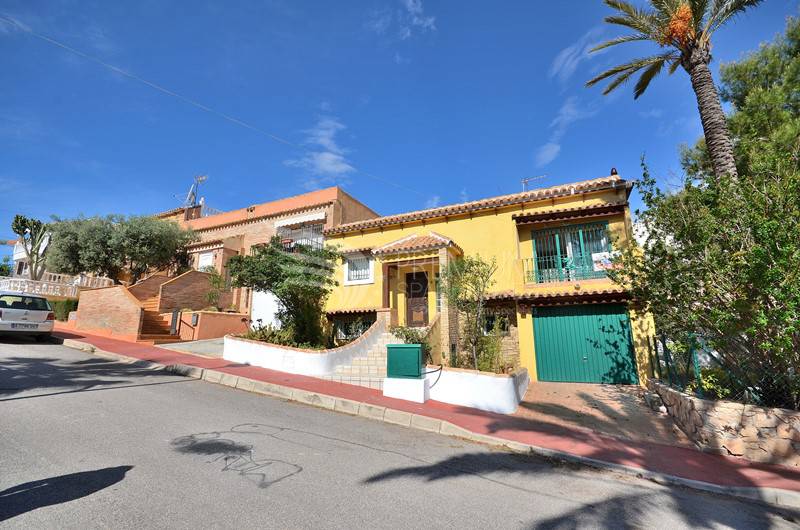 Resale - Townhouse - Torrevieja - Torre Del Moro