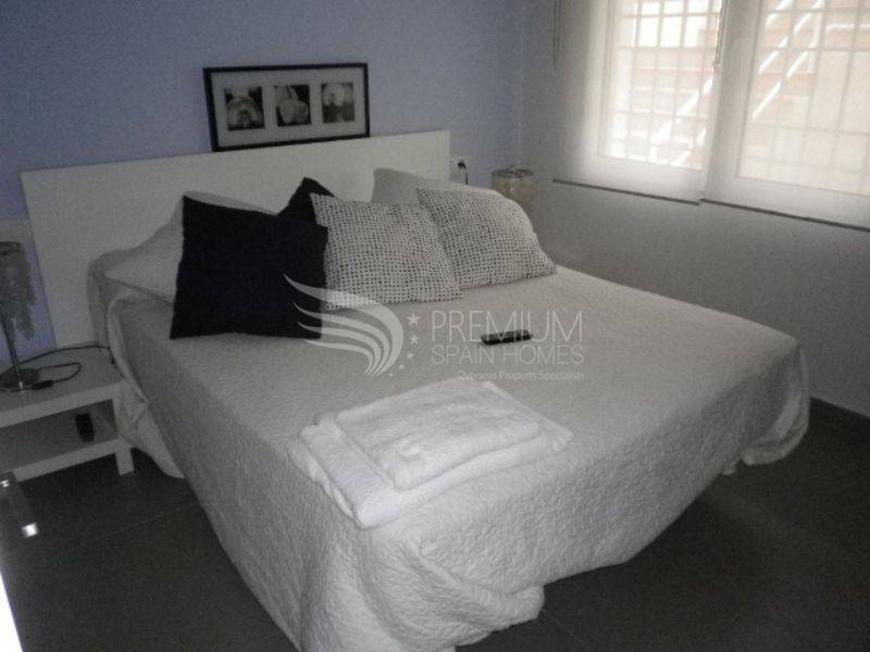 Resale - Bungalow - Cabo Roig