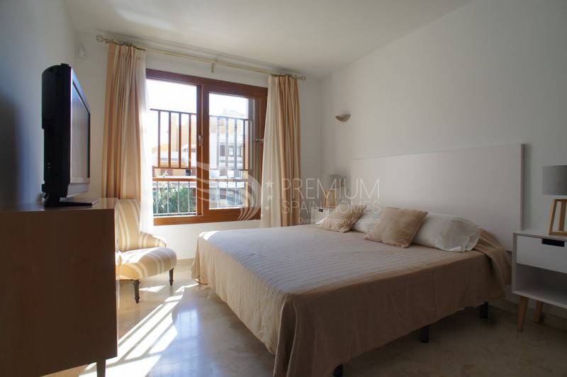 Resale - Apartment - Punta Prima