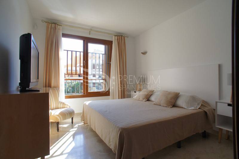 Resale - Apartment - Punta Prima