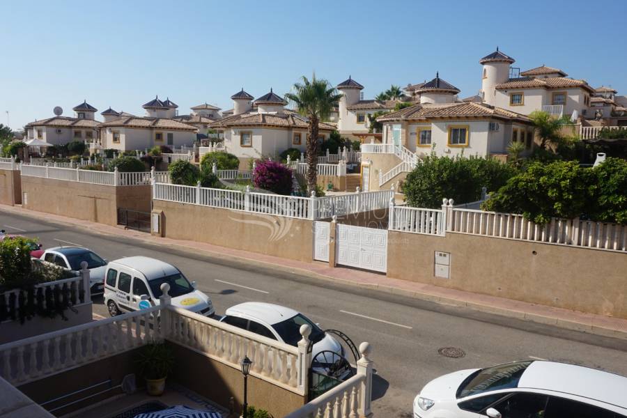 Sale - Apartment - Orihuela Costa - Villamartin