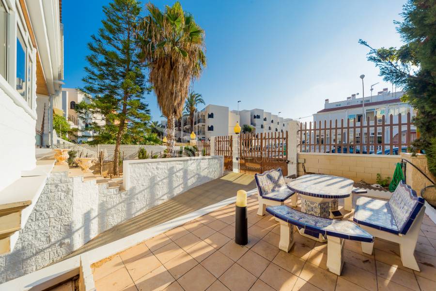 Sale - Semi-detached villa - Torrevieja - Torre Del Moro